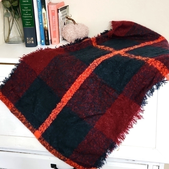 look Accessories - Finge Infinity Scarf Bohemian Fringe Hem Cozy Lagenlook Winter